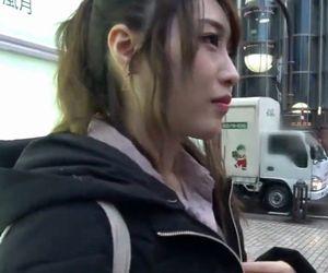 【お風呂】九州出身の女の子をナンパ！パコられて突き上げる圧迫で限界突破