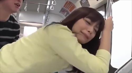 美巨乳女子大生が図書館や電車でナカ出しされちゃうハチャメチャなワールドも問題なし！
