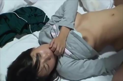 『バック』巨乳美少女JKがフル勃起したオタチンポでバックから犯されまくる!
