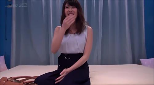 『オーガズム』性感マッサージでイキまくり！少女の巨乳身体を生貫通、ぶっかけファック！