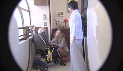 隣に住む夫婦のヤリ声が日常的に聞こえてくる、生活感溢れるギャル然とした風貌の楊女さん（AIKA）の様子が、最近微妙に変化しているのが垣間見えた！