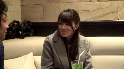 【人妻】浮気は絶対しないと自信があったのにいいよに言いくるめられて身体を許したかと思えば久しぶりの他人棒にメロメロしだし普段は魅せないエロい顔つきに豹変『アッアンアン』と発情する奥さん