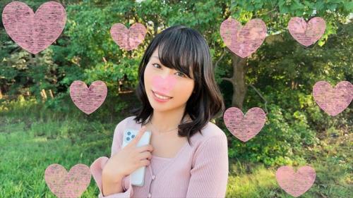 【人妻】地味な人妻かと思いきや不倫願望むき出し性欲大解放！ソファーで両足広げ自慰行為！全身性感帯の淫乱女に豹変