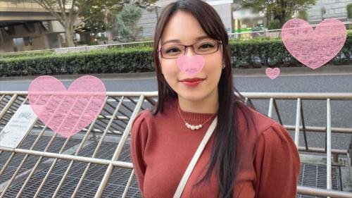 オナニー狂いの性欲まみれの奥様が若い男の硬い肉棒の虜になり乱れまくる痴女丸出しの豪快セックス