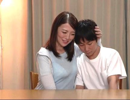 【木下凛々子】大好きなお母さんとSEXしたいエロガキの愛情を受け入れだいしゅきホールド母子相姦
