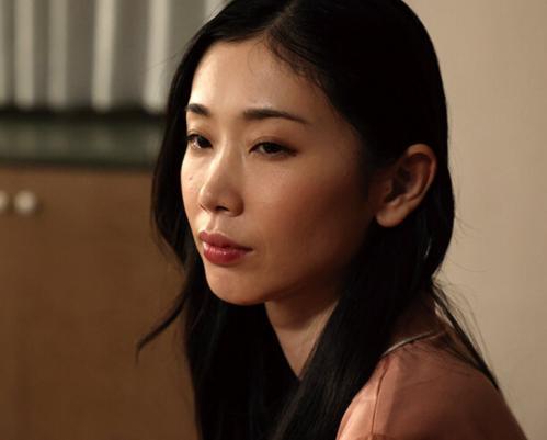【小松杏】部下を退職に追い込み恨まれた亭主！美しい人妻が的にされてレイプSEX快楽堕ち！