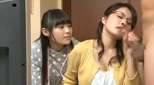 母娘に過激な鑑賞をさせた結果を称する。