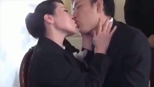 涼子と結婚したんだ、めっちゃエッチしたくなってさ。