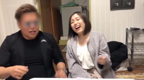 巨ムチデカパイの麗姿たちが男たちと口で性交するやフェラチオを楽しむエロティックな不倫グループセックス！