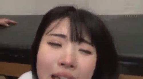 露出狂の歪曲集団に犯される
