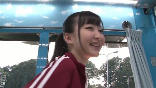 JDがキャンパスで知り合った男優と、秘密の関係を持ち、欲望のままに性行為に及ぶ