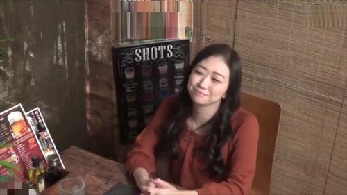 熟女、酔わされて、乱暴に犯される。