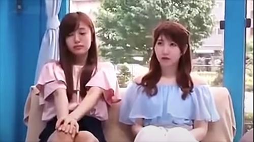 フレンドと、乳首弄り合い、仲良し。