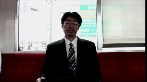 夜中に親でもない男に犯され、侮辱される美少年の悪夢。