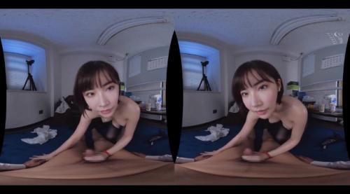 犯罪者など知ったこっちゃない新米刑事のあなたと、巨乳の女上司が張り込む。