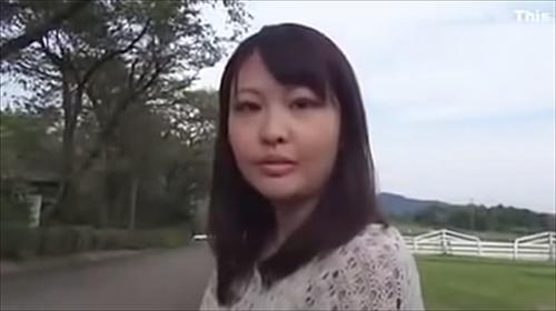 農家主、オヤジと交わる年少の娘
