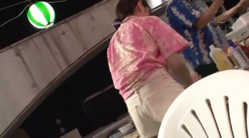 大茶のお姉さんの内気さ！秘部の火照りが止まらない！