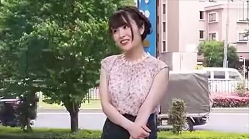 富を奪い、見逃せない巨胸が気になるお嬢様。