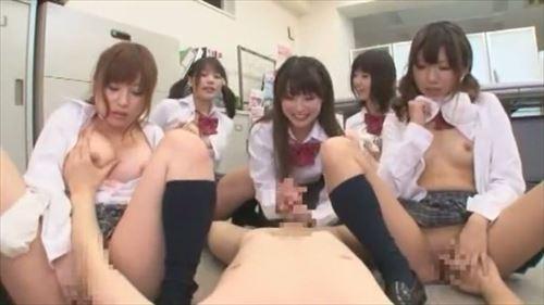 セクシーな先生たち、生徒たちを弄ぶ姿が最高！