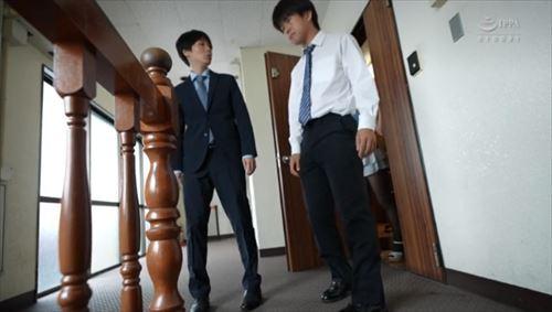 セクシーな入札や非常に望ましい性的行動に対する女子の半数以下。