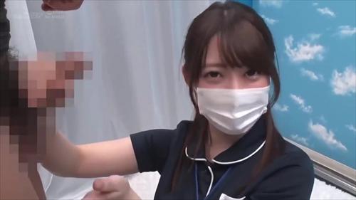 黒髪の介護士が熱い性器でチンポを改良した。