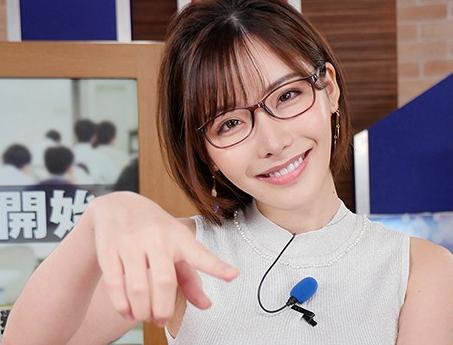 清楚で隠れビッチな文系アナ淫語満載で仕事をこなすｗ