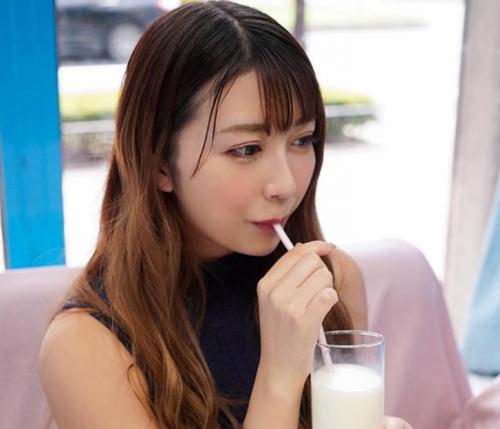 ミニスカートが似合う美人現役JDをくすぐってエロい手つきで興奮させたら凄テクちんぽで絶叫アクメ！
