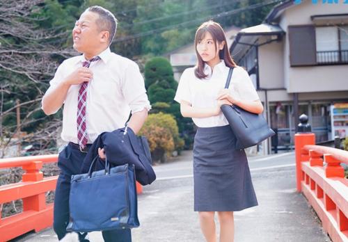 【桜空もも】仕事先の温泉宿で気持ち悪い中年上司に襲われされるがまま！ｗ