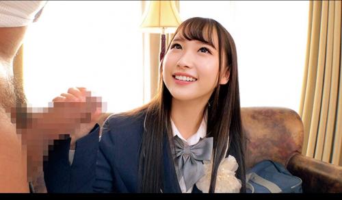 3分前まで女子高生！卒業式直後！生まれて初めての素股体験！我慢出来ずにヌルっと生挿入！人生初の生中だし！#エロおかず