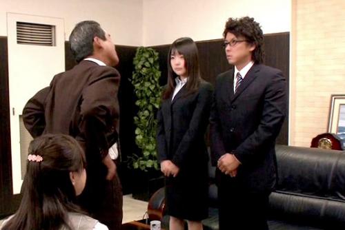 長時間の残業は当たり前のブラック庶務課ｗその気になる業務内容はっっ！