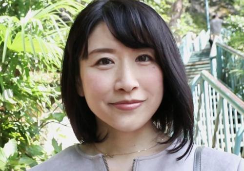 刺激を希望する人妻と、ひと回り年下の男の子と職業（ＡＶ）体験ｗ