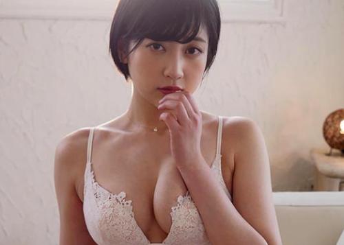 高いエロのポテンシャルで想像を超える痴態を見せる！