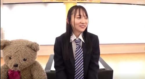 聖水1杯3万円！街角ナンパしたうぶなJKが挑戦！飲尿チャレンジ！放尿プレイ！小便ぶちまけ中出しSEX！#エロおかず