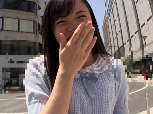 恥じらい無しｗ可愛い黒髪美人がア〇ルデリバリー！