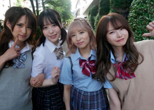 生意気なメスガキ四人組に囲まれハーレム痴女プレイでチンポは撃沈ｗ