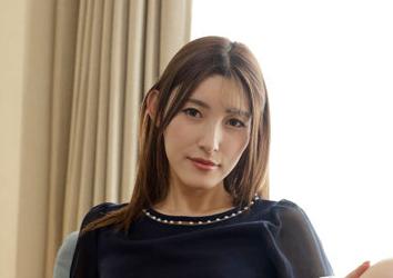 超カワイイ女の子と全部の体位で中出し！？マニアック感を披露する！