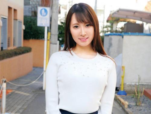 弟君が大好きな清楚系なお姉ちゃんが全裸で誘惑したら盛り上がって生ハメ中出しまでしちゃうｗ