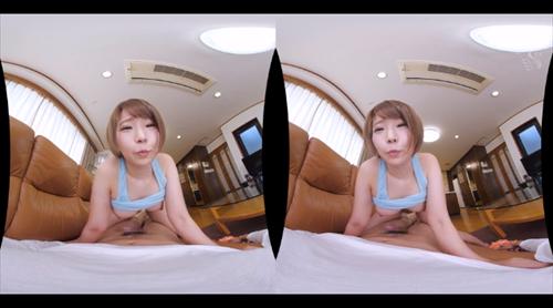 姉が目の前にふんわりとしたデカパイに魅了される。