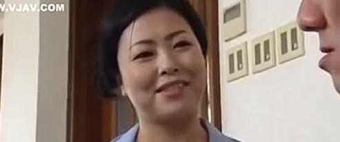 豊乳おしゃぶり：成熟美女の不正行為濃厚
