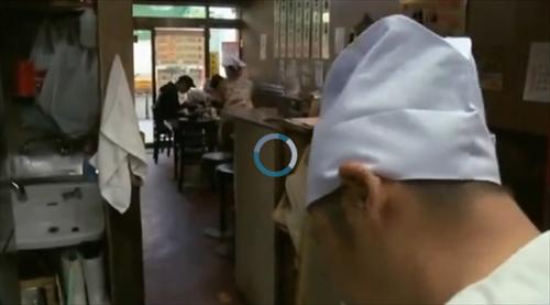 日本のシニア世代は活発で、元気な様子を見せています。