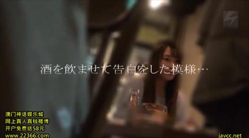 美しい女性を見惚れ、こっそりセックスを盗撮してしまった。