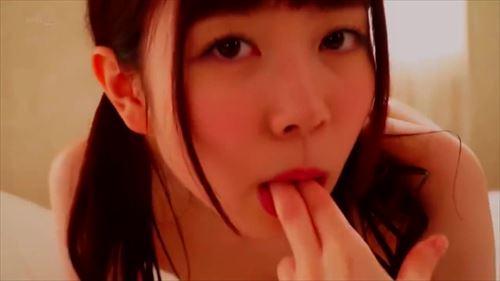 彼女の秘密をすべて明らかにするのが、私の使命だ。