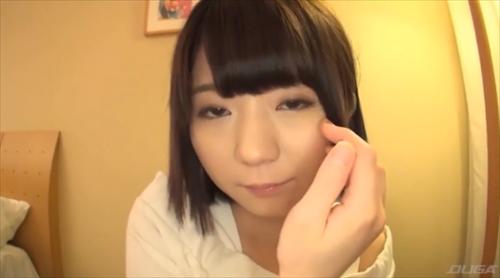 美少女が背が低いな裸体でペニスと融合シリコーン無し