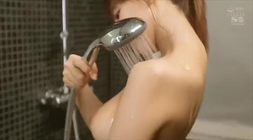 美人の女上司が、DT部下に一晩中逆転され、悦ばされる。