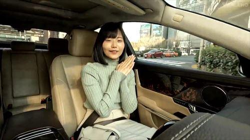 セクシー女優、温泉旅行で大胆なトークを披露し、新たなエロスステージへ