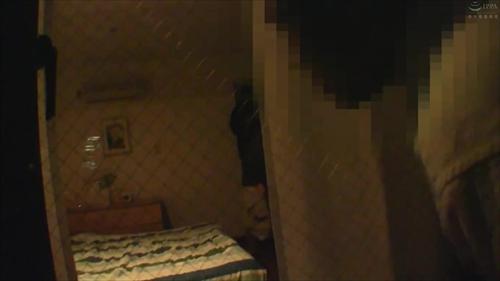 過激すぎる淫行動画やめる、泥酔した女性上司自宅へ。