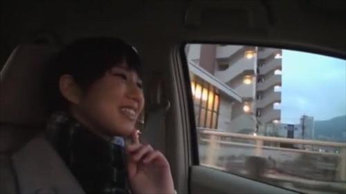 イグルーのグルメな自撮り帝王と学ぶ女性との挿入旅行。