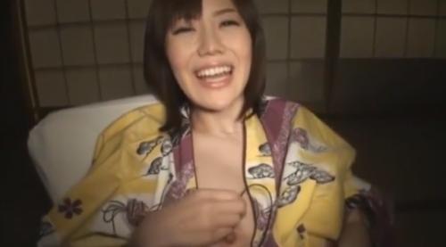 ハピネスお性器イキ果てる奥様、既婚女性との禁断の恋旅夜は勿論喘ぐ