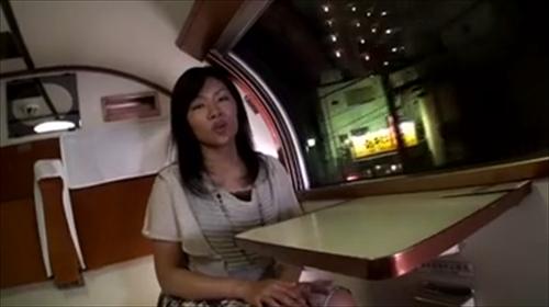 寝台電車での官能的時間。旦那知らずに浮気楽しむ異常既婚女性危険。