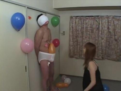 苦痛と従属を伴う支配、女主人の性的な嗜好によるもの。